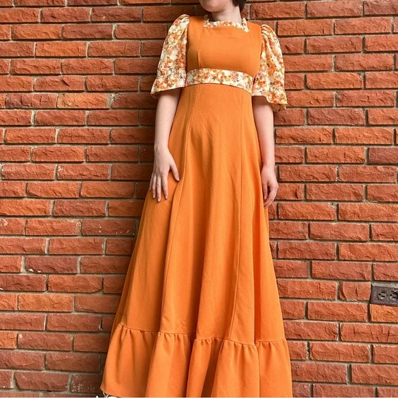 Handmade vintage cottagecore gown - Picture 6 of 15